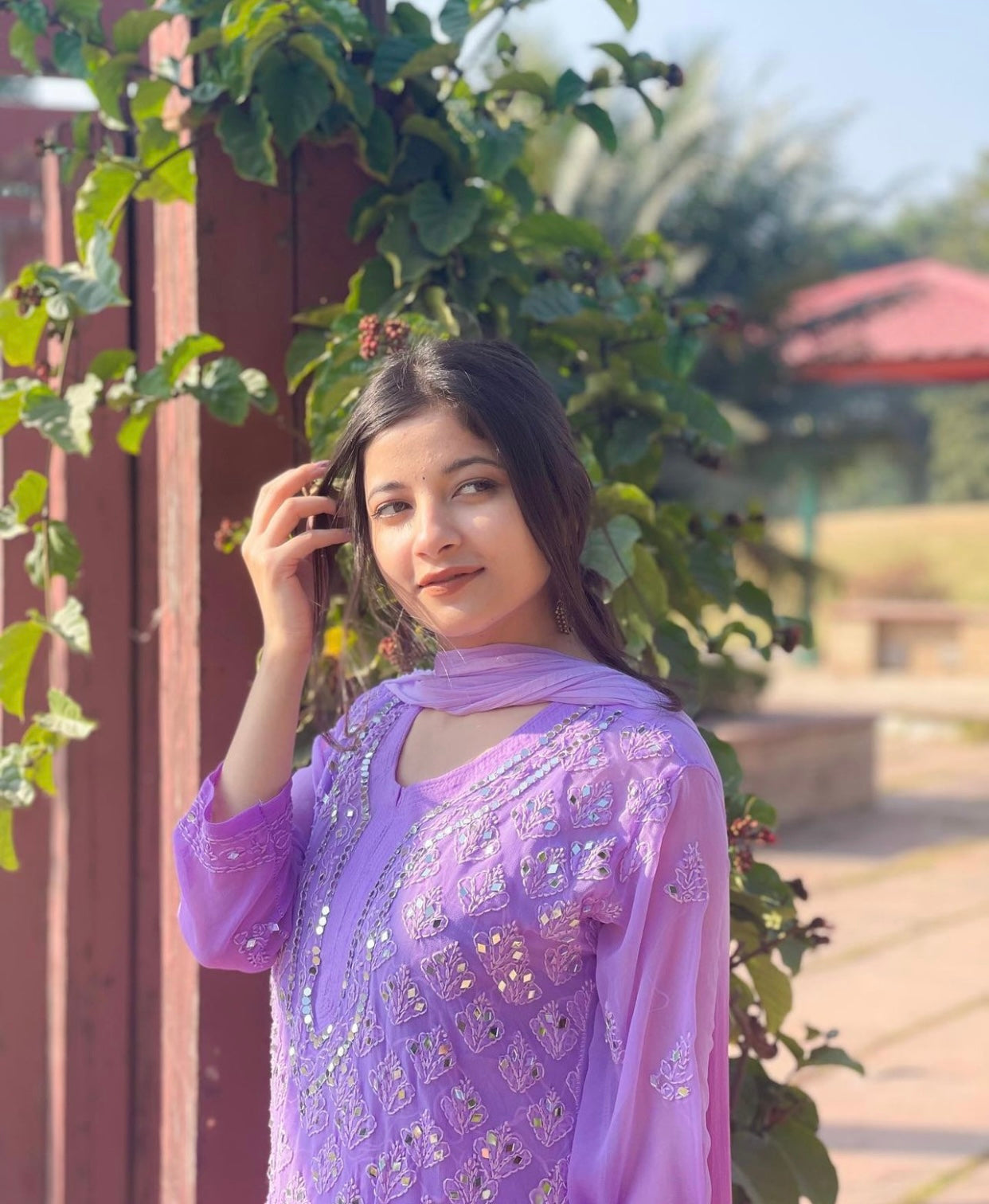 Chikankari Mirror Ombre Suit