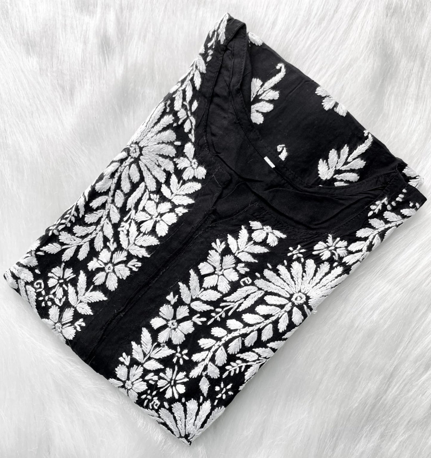 Modal Chikankari Kurta