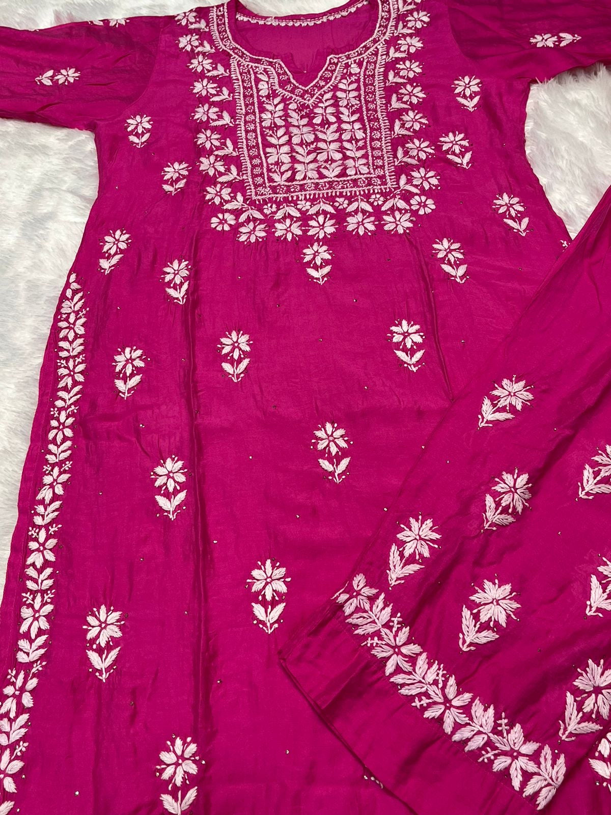 Khwaab Chikankari Set