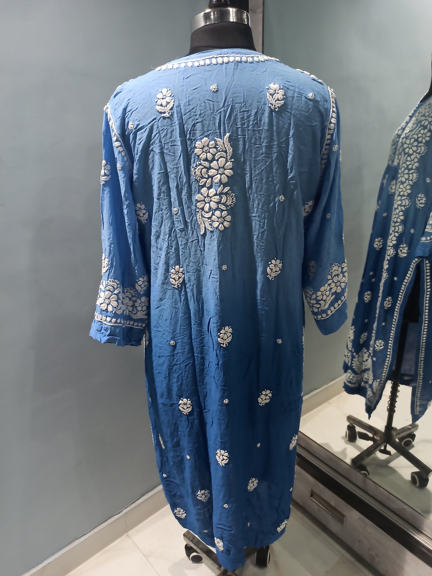 Kaya Premium Chikankari Kurta/ Set