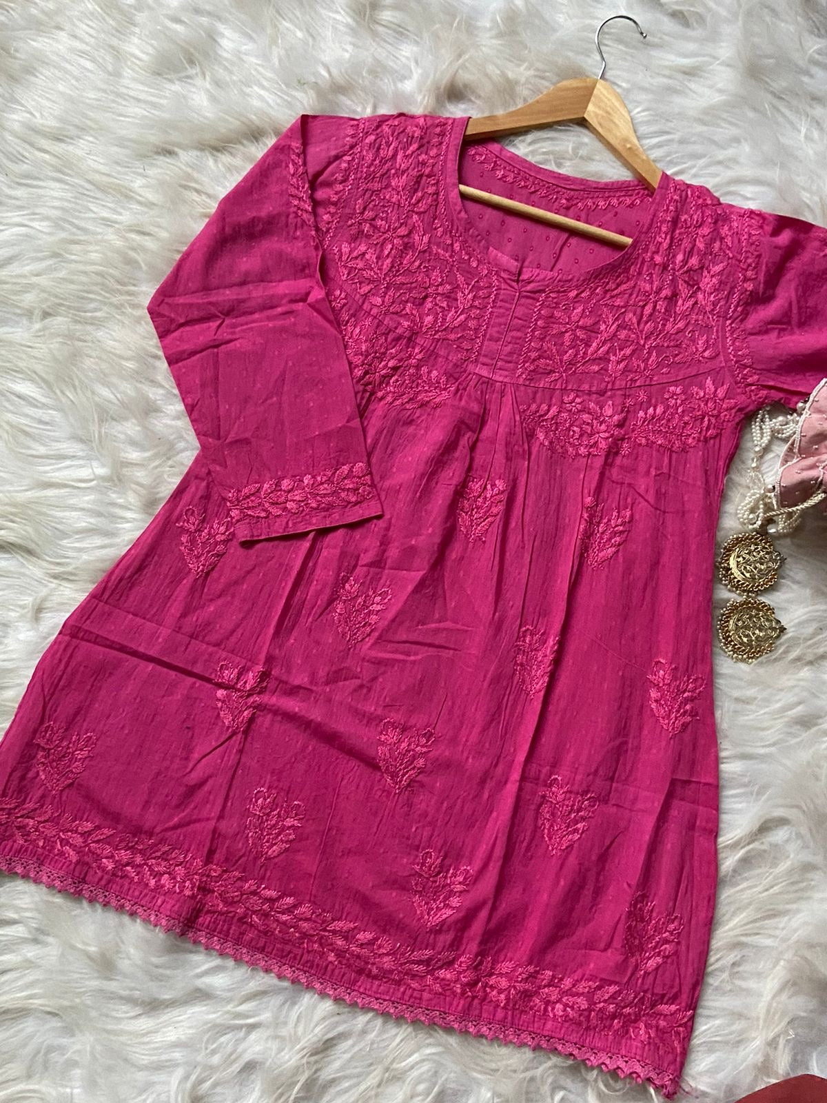 Short Chikankari Kurta