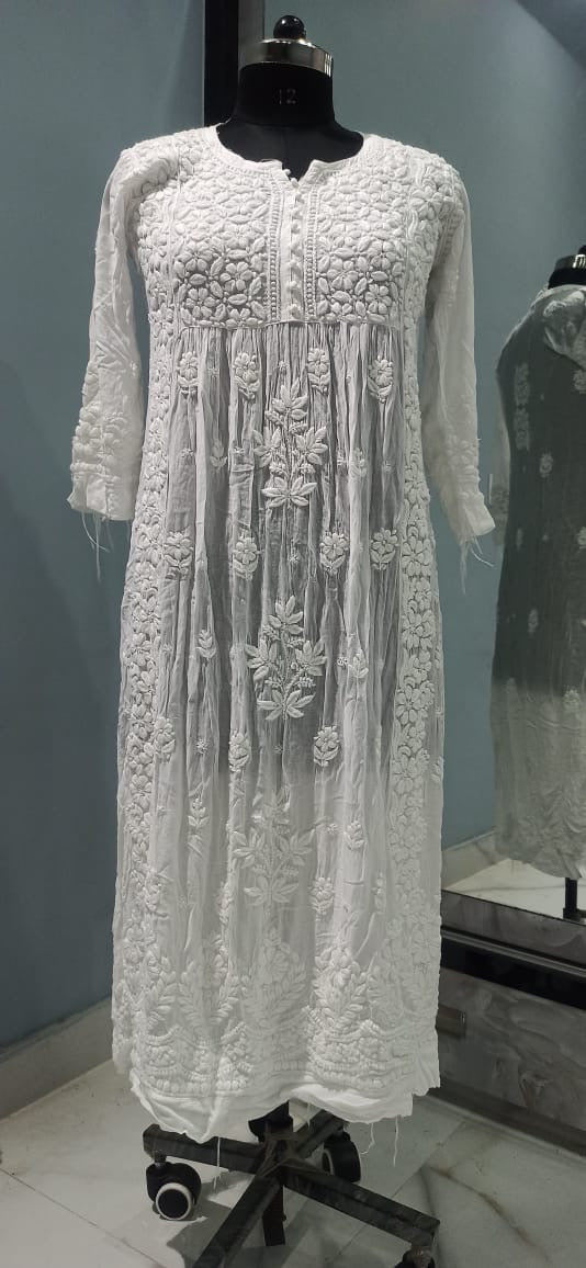 Kaya Premium Chikankari Kurta/ Set