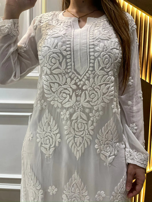 Aaliyah White Chikankari Kurta/ Set