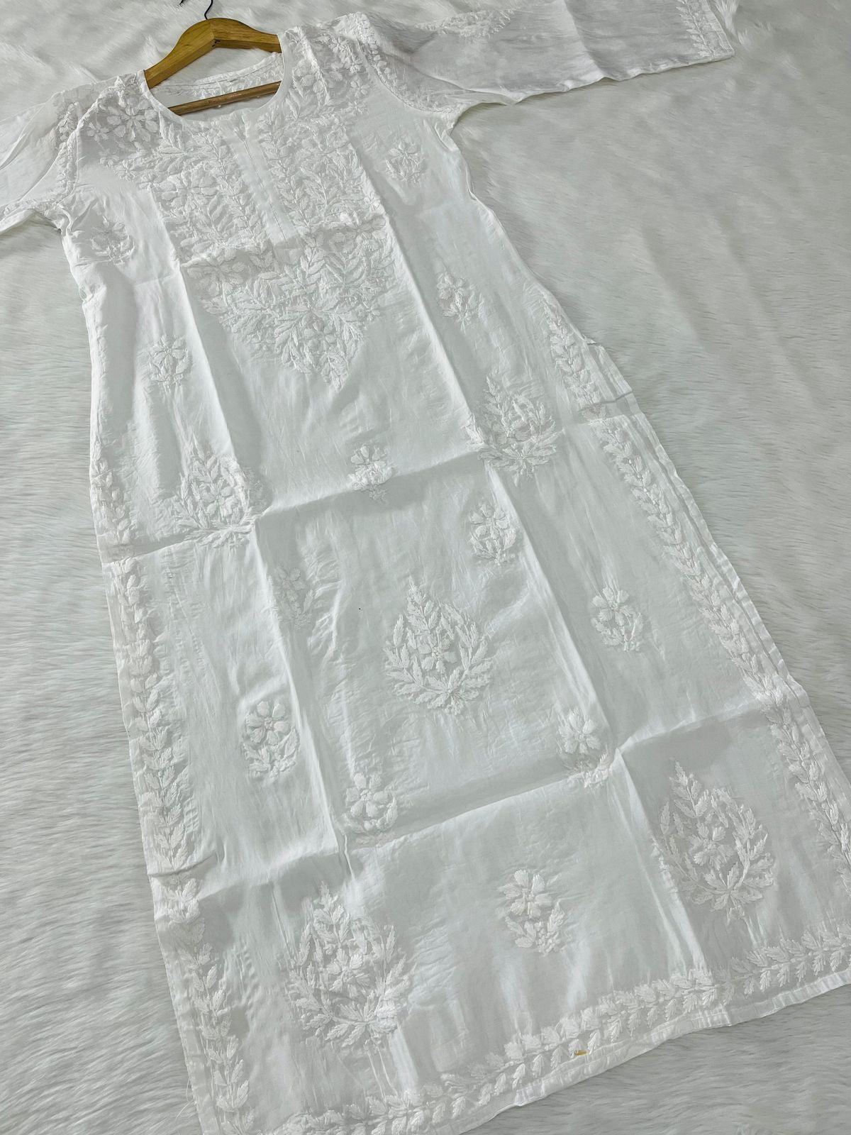 Ombre Chanderi Chikankari Kurta