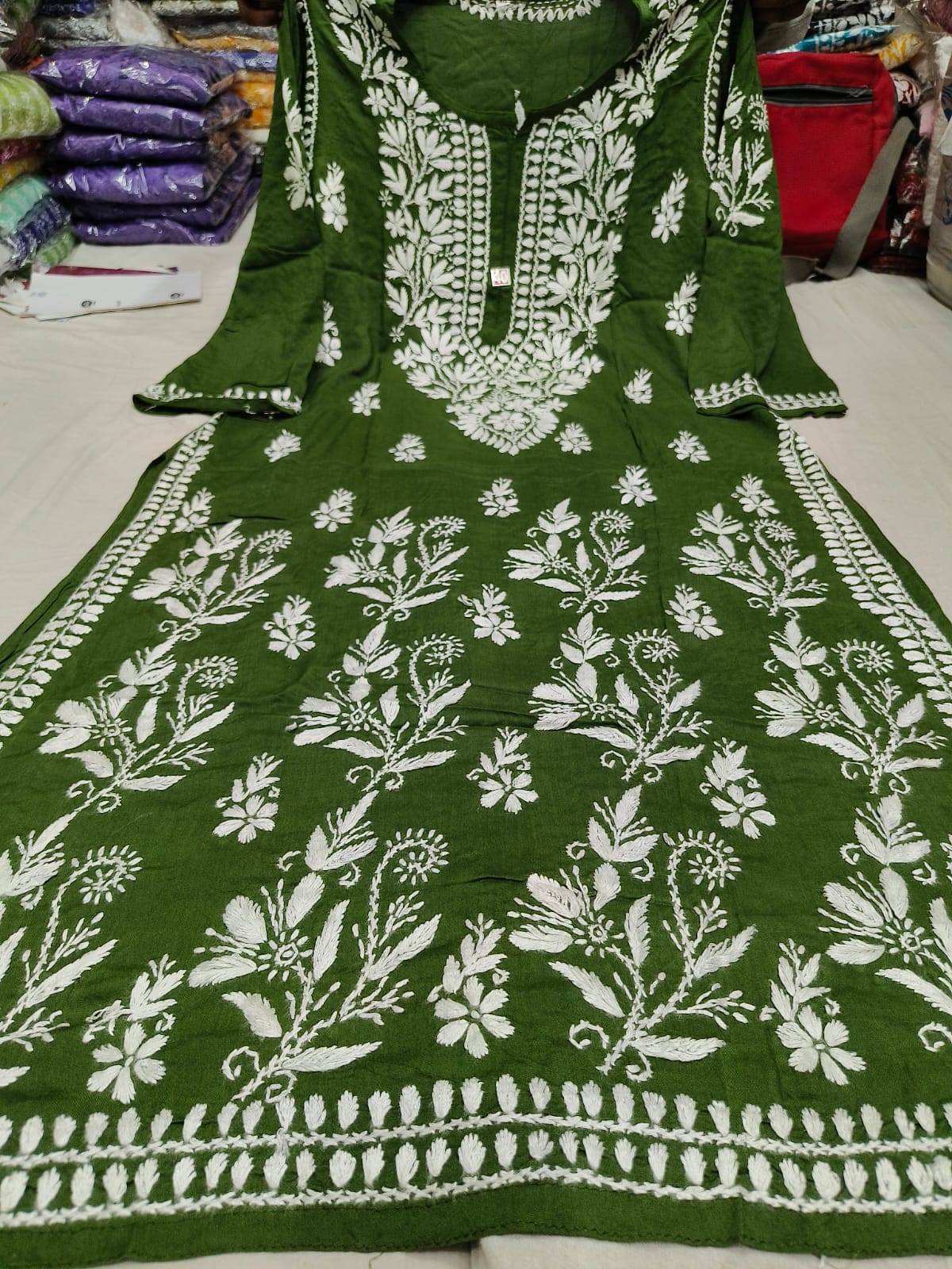 Inaya Chikankari Kurta