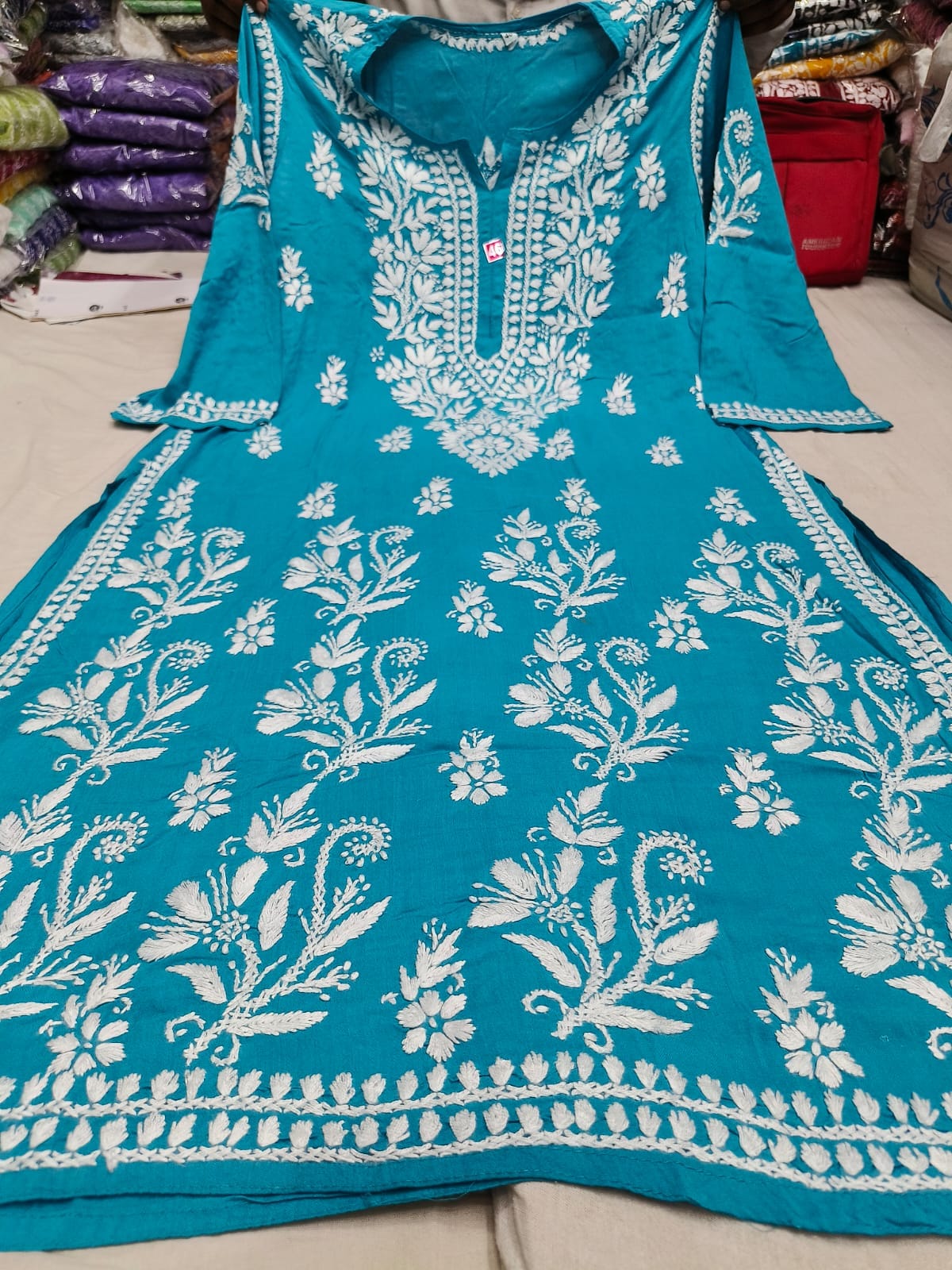 Inaya Chikankari Kurta