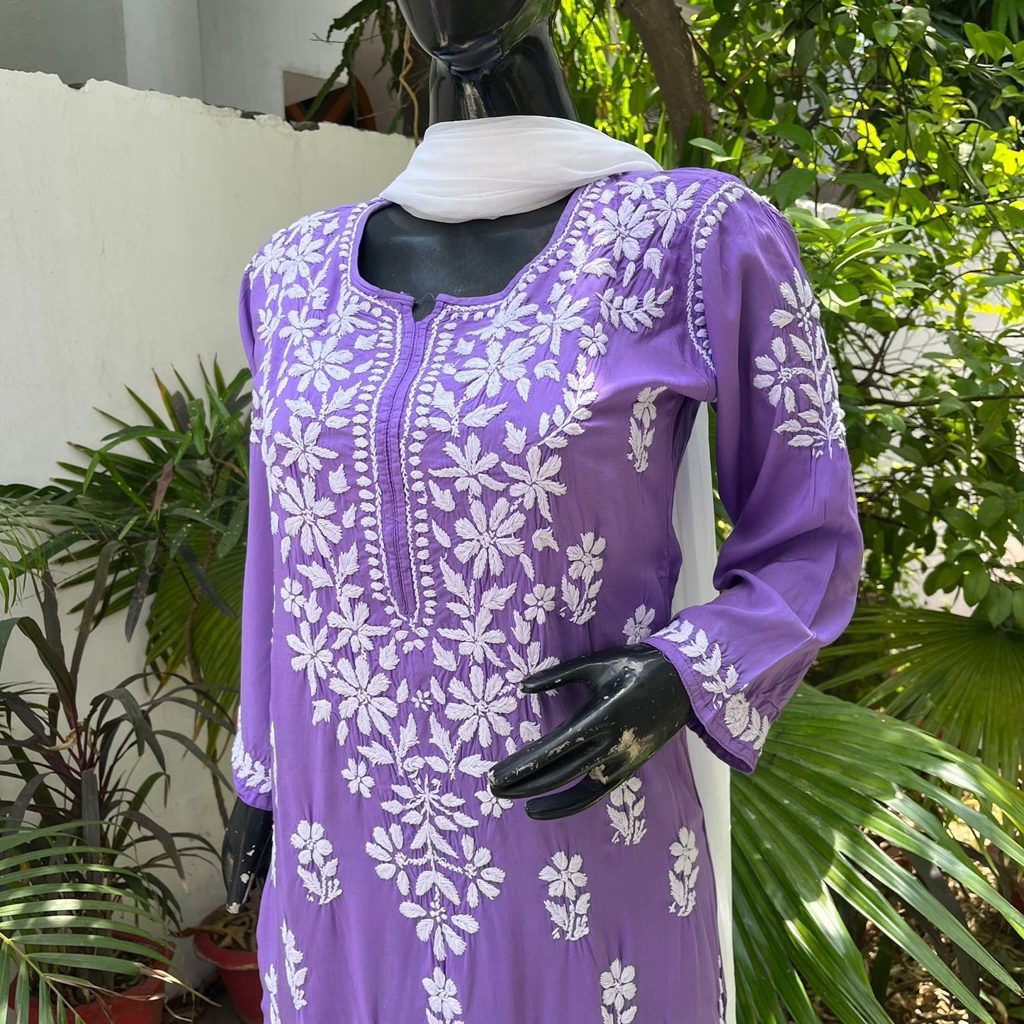 Shehnaaz Chikankari Suit