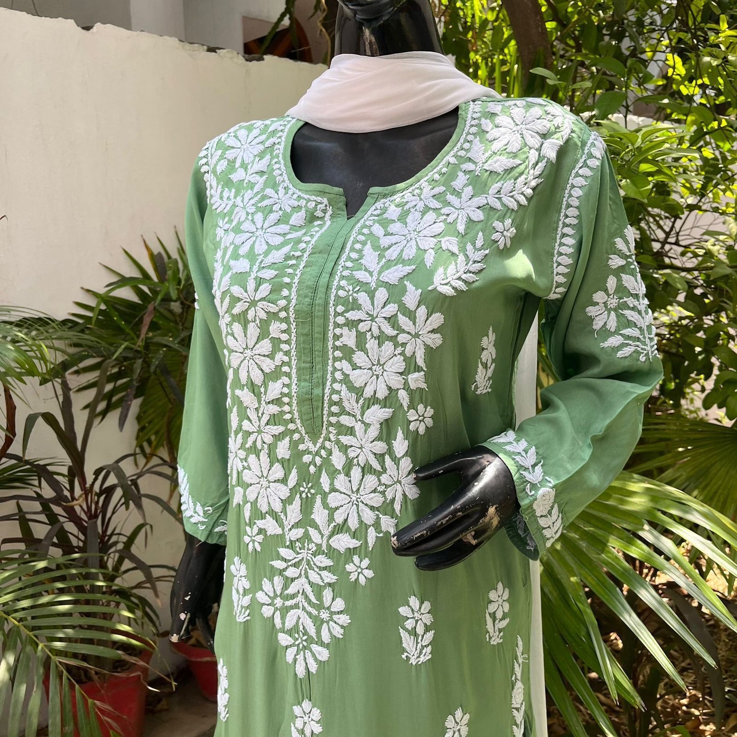 Shehnaaz Chikankari Suit