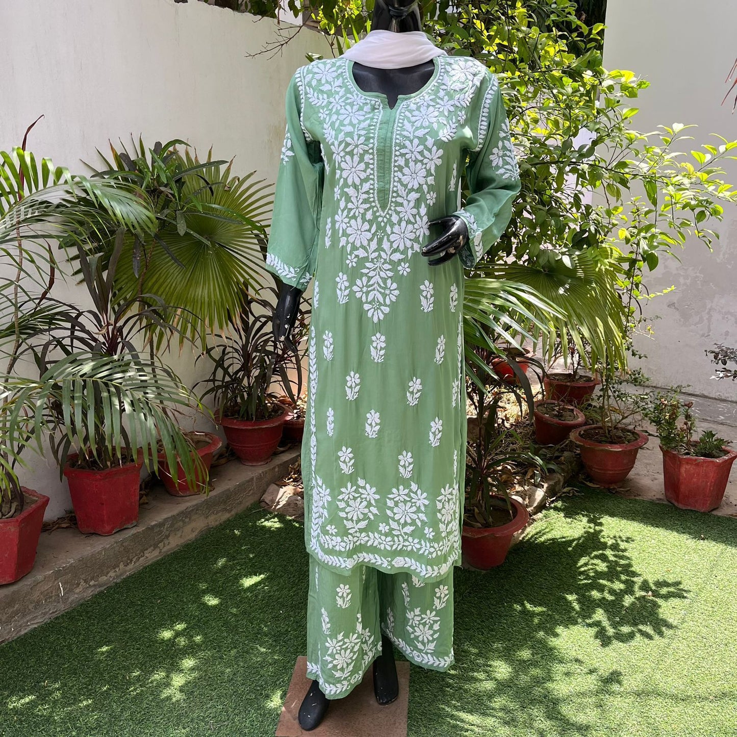 Shehnaaz Chikankari Suit