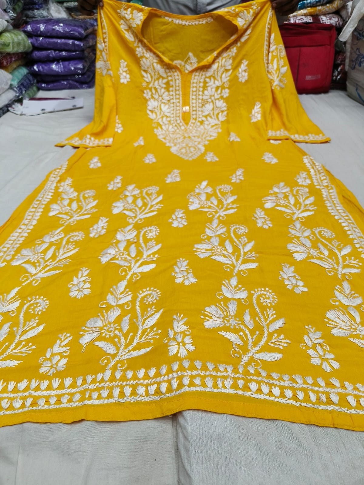 Inaya Chikankari Kurta