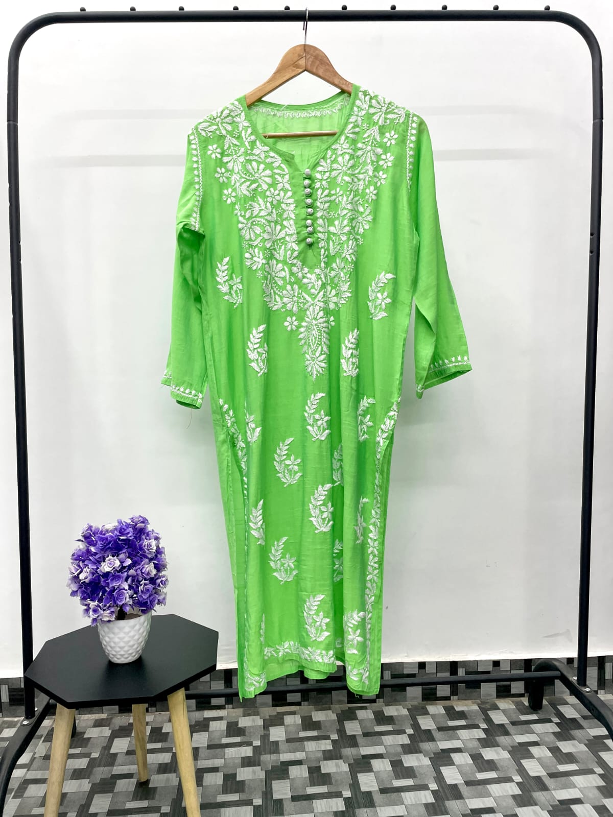 Heer Chikankari Muslin Silk Kurta