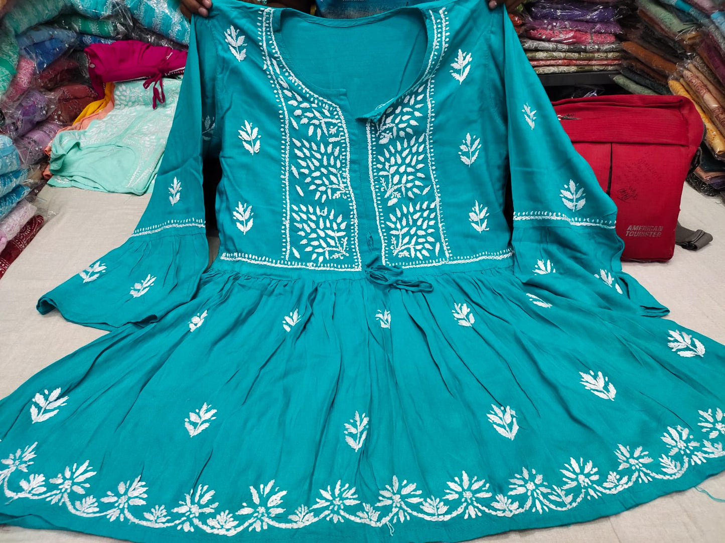 Gulmehndi Chikankari Top