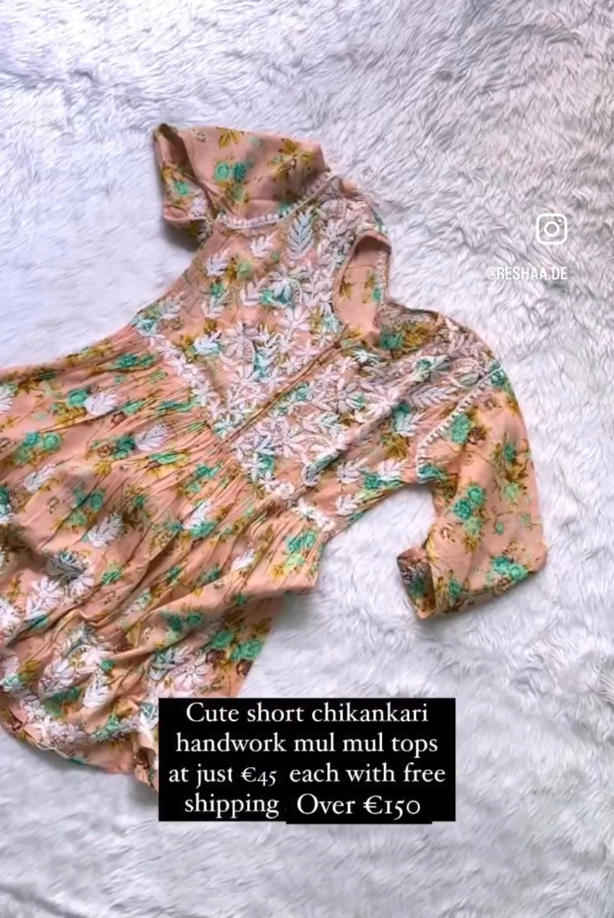 Azal Short Chikankari Floral Top