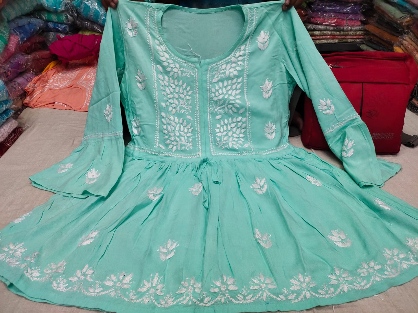 Gulmehndi Chikankari Top